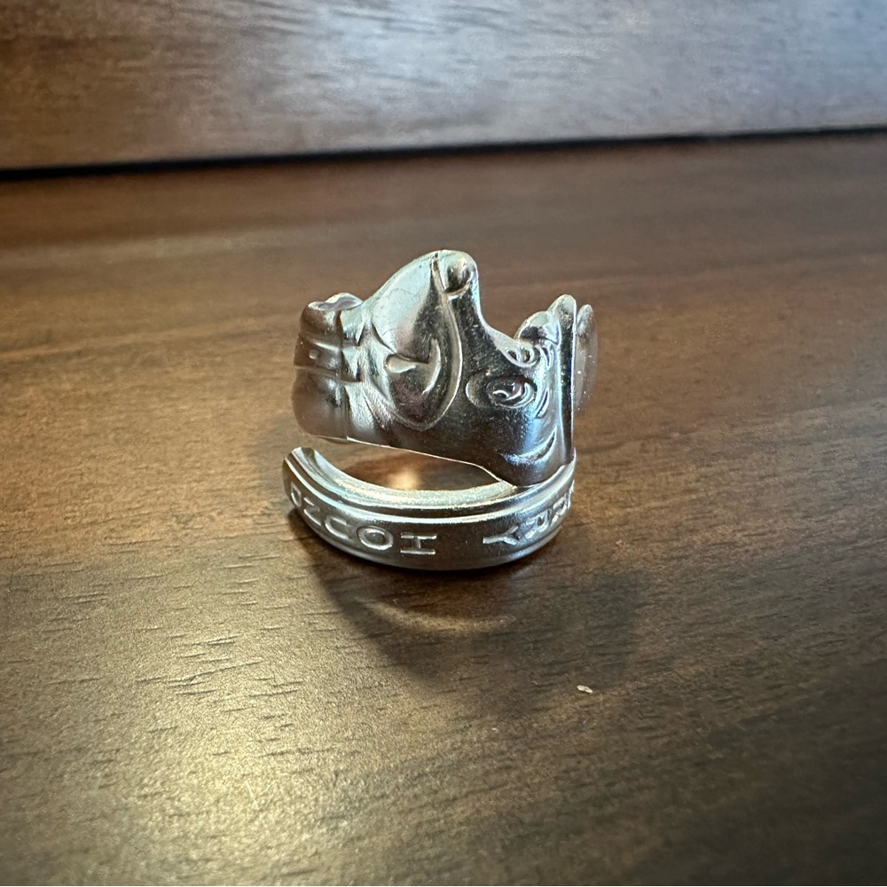 RARE Huckleberry Hound Spoon Ring - Picture 5 of 15